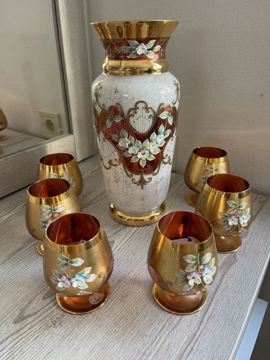 Ваза з бокалами зі скла Bohemia