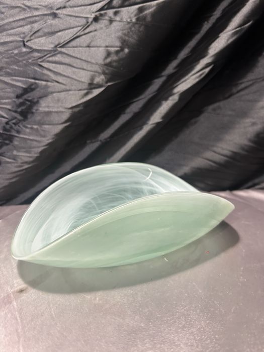 Szklana misa artystyczna – „łódeczka”, ręczne zdobienie, Made in Spain