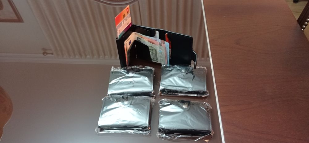 Carteiras para cartoes MB...