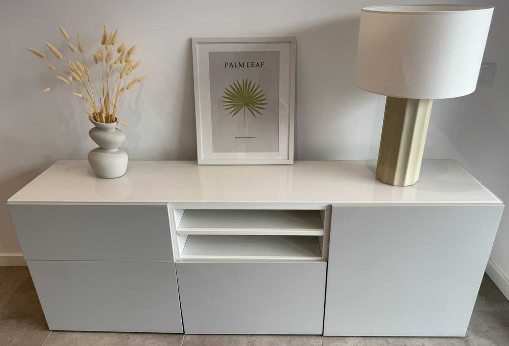 Móvel de Arrumação Multi-uso