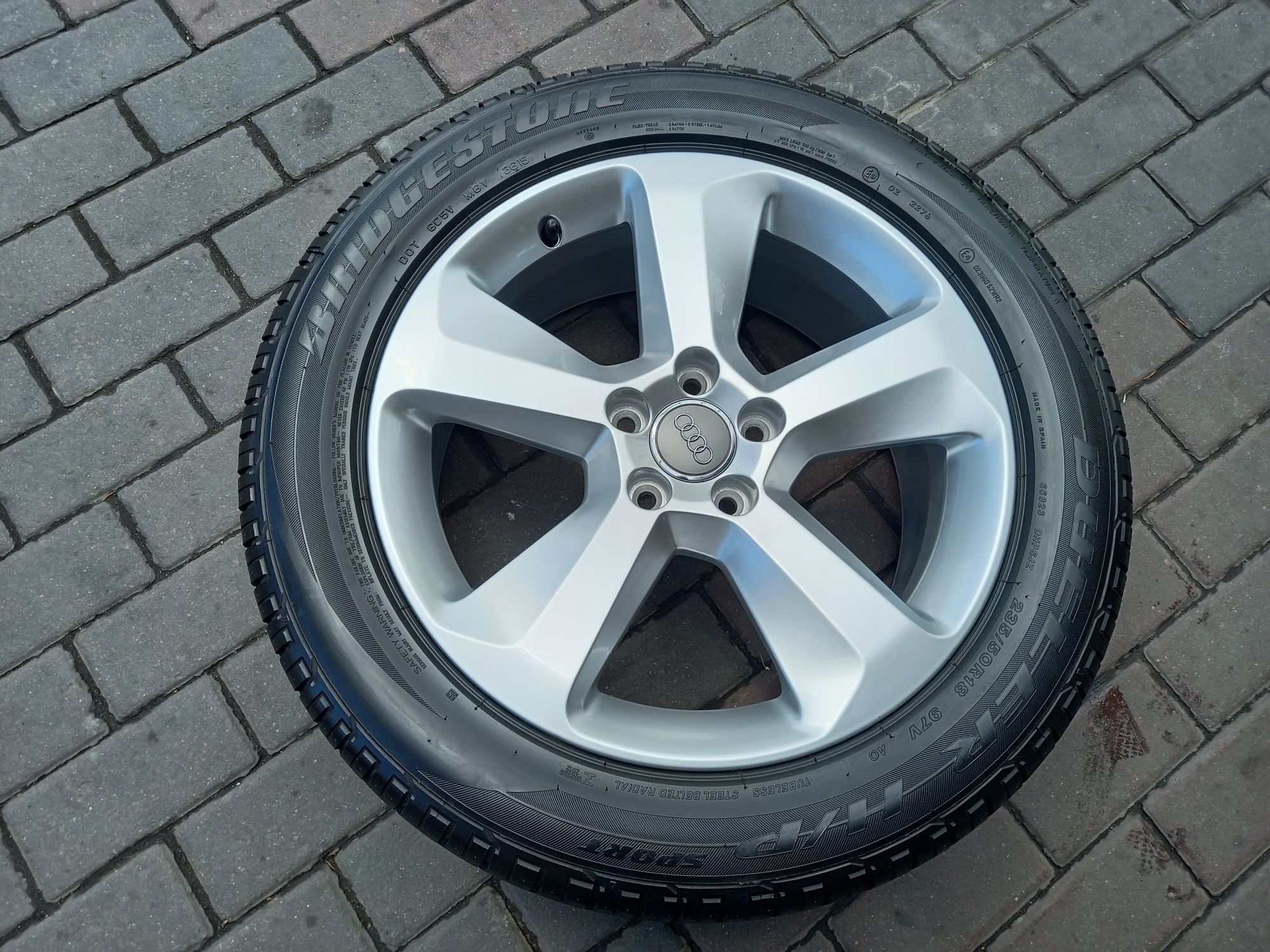 Koła , felgi Audi Q3 5x112 7J 18" ET 43 4 sztuki