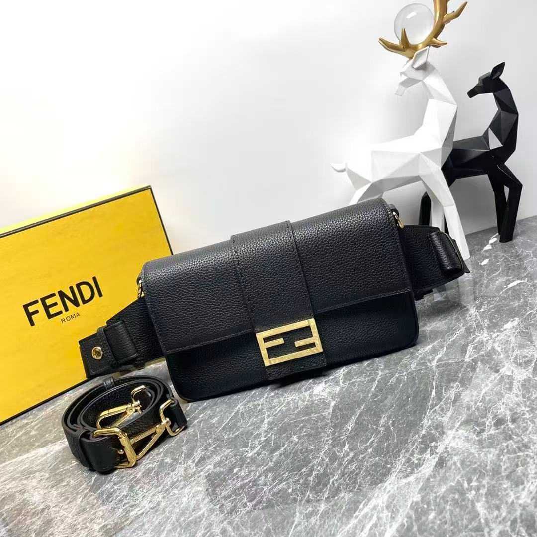 FENDI Baguette Bolsa de Ombro Preta Nova