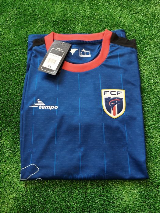 Camisola Cabo Verde 2025 - L