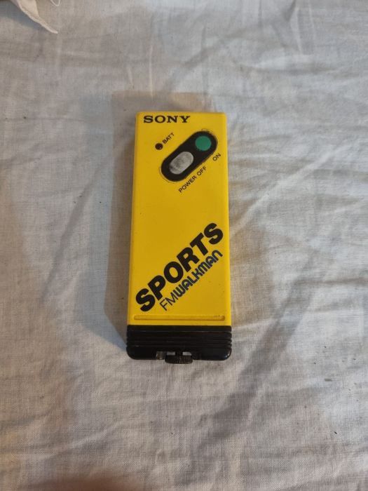 Rádio Original da Sony em bom estado