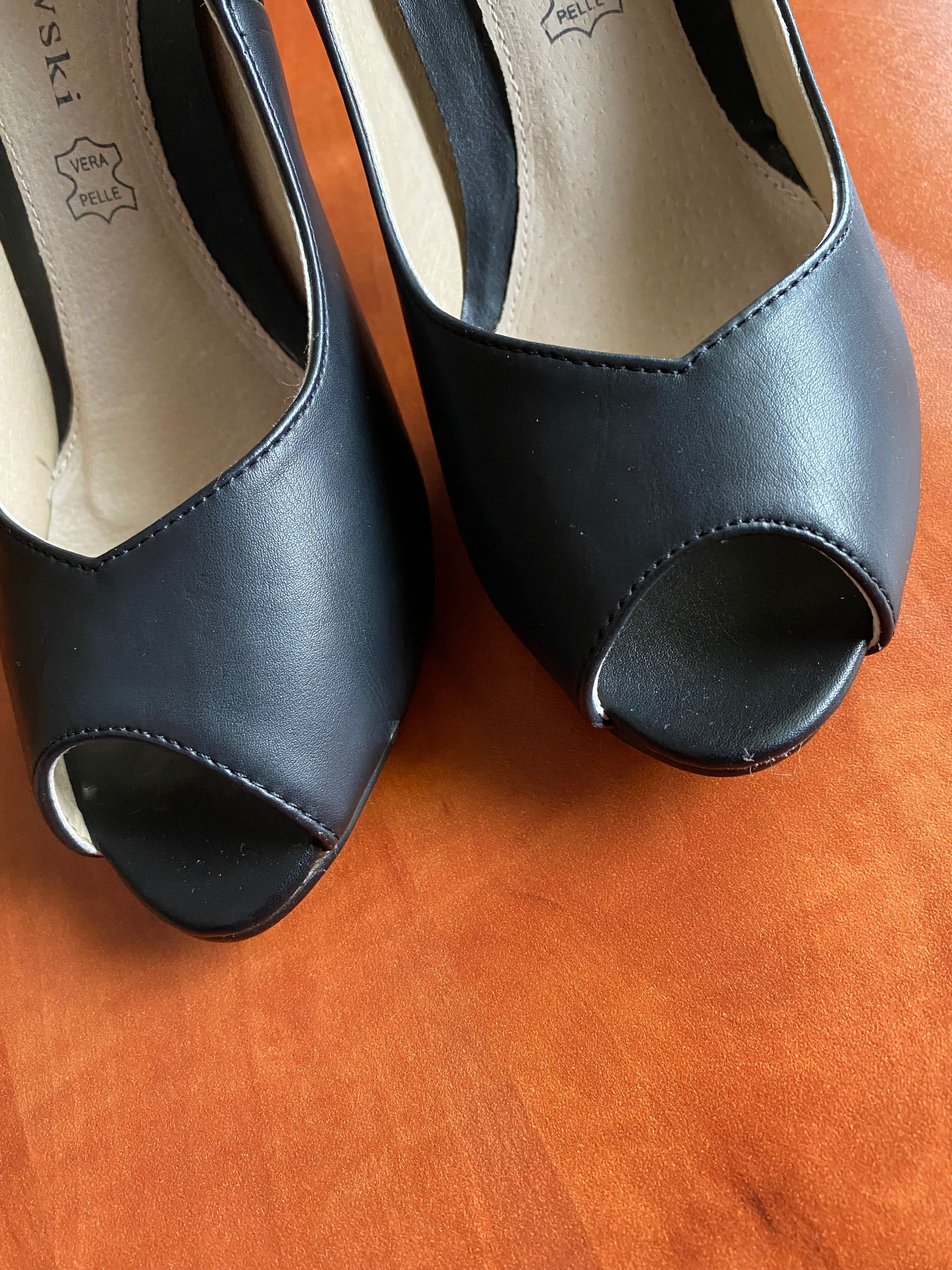 Buty czółenka czarne 38