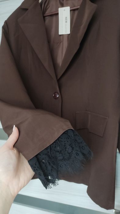 Marynarka L czekoladowy brąz brązowa z koronką