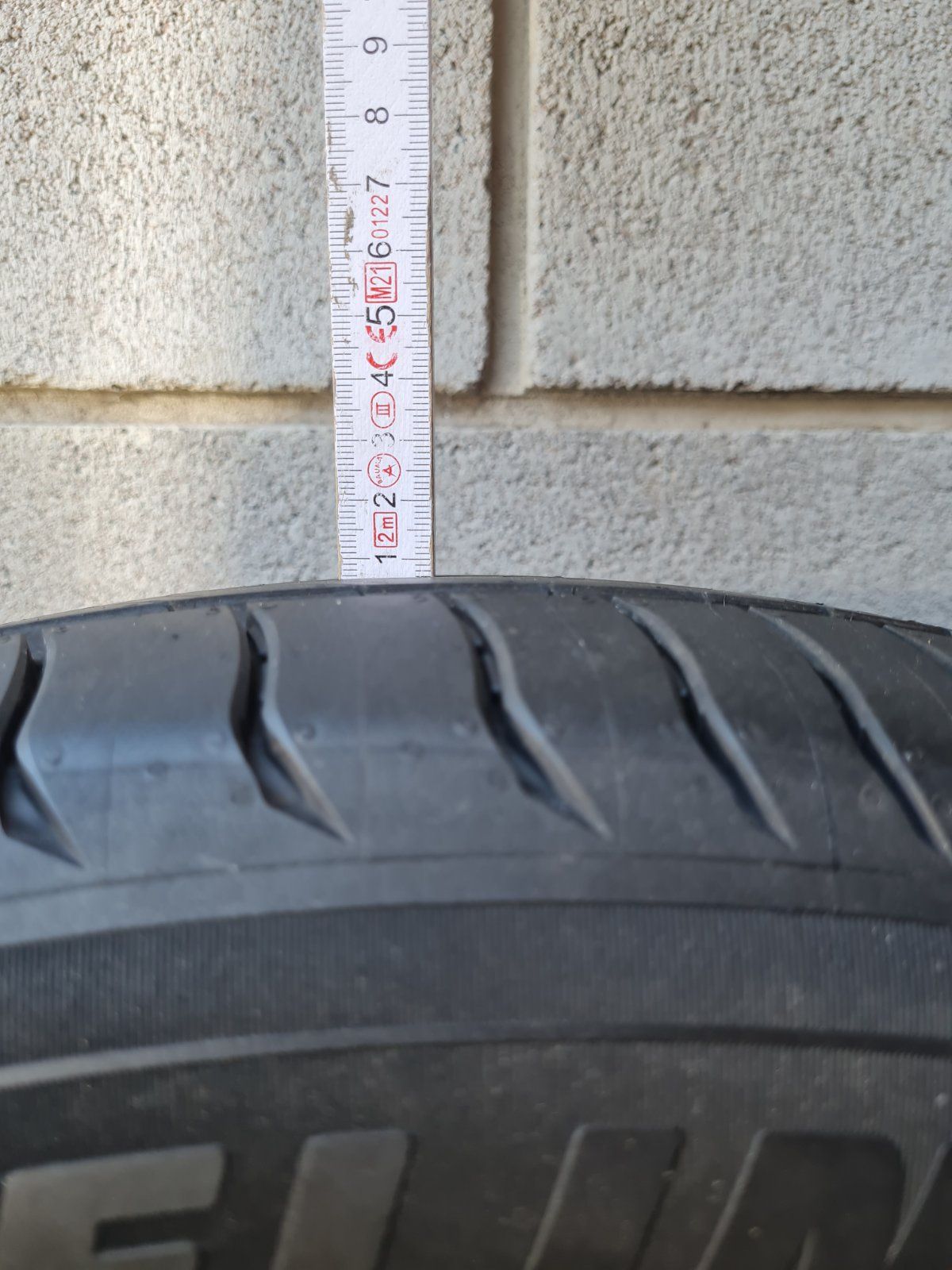 Шини Michelin 215/60/r17