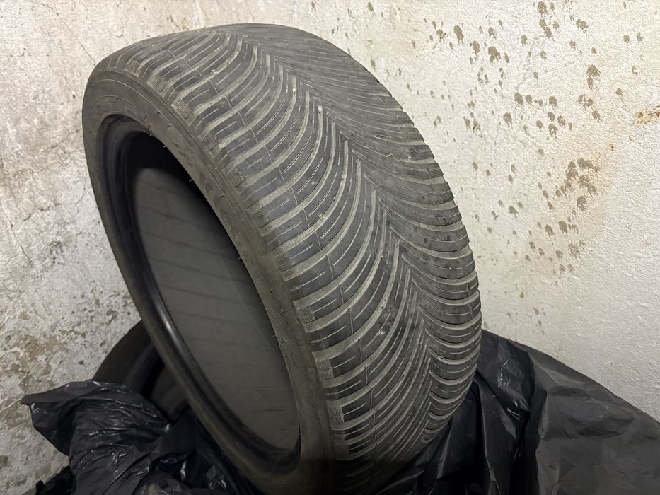Opony wielosezonowe Kleber 235/45 R18 2023