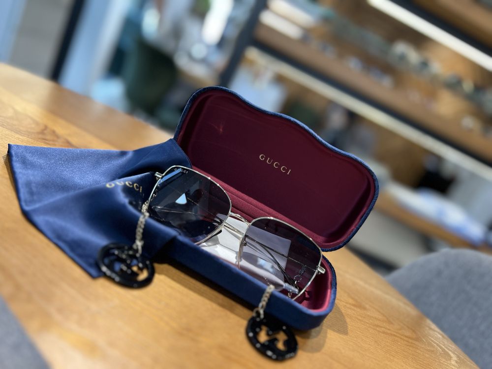 Okulary przeciwsłoneczne gucci GG1030SK pełny komplet