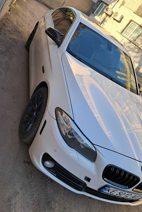 BMW 5 F10 535I Xdrive 2014 рестайл Не бита Не фарбована