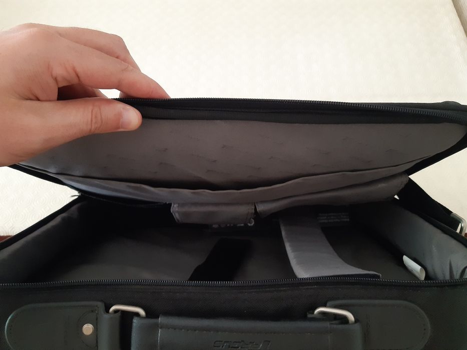 Mala para portátil de 15" Targus