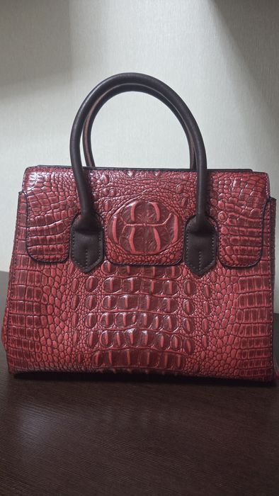 Шкіряна жіноча сумка