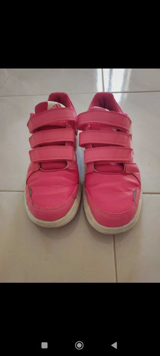 Tênis senhora adidas