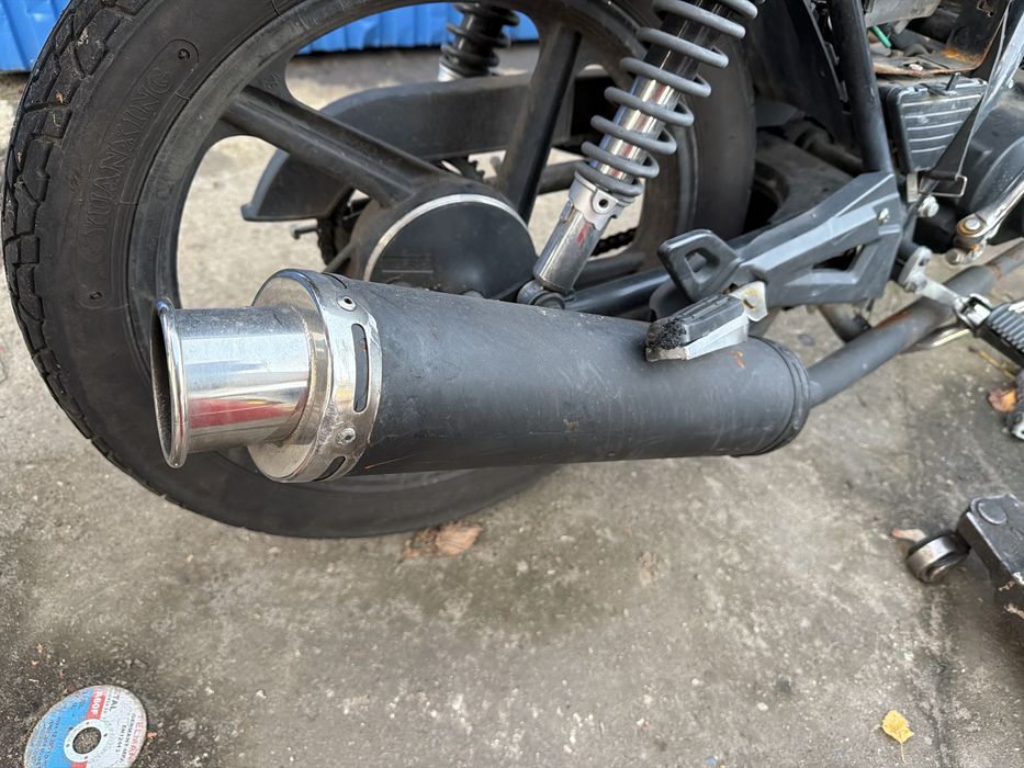 Wydech Barton ZN50Q-9 skuter 50 CCM Tłumik Junak