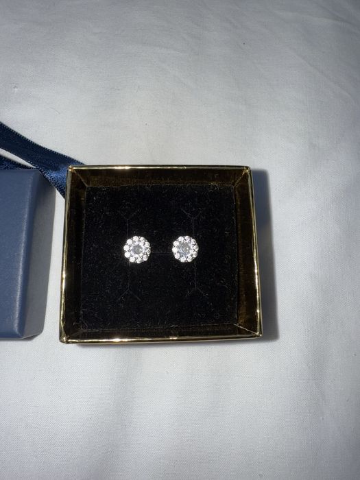 Brincos oro vivo prata