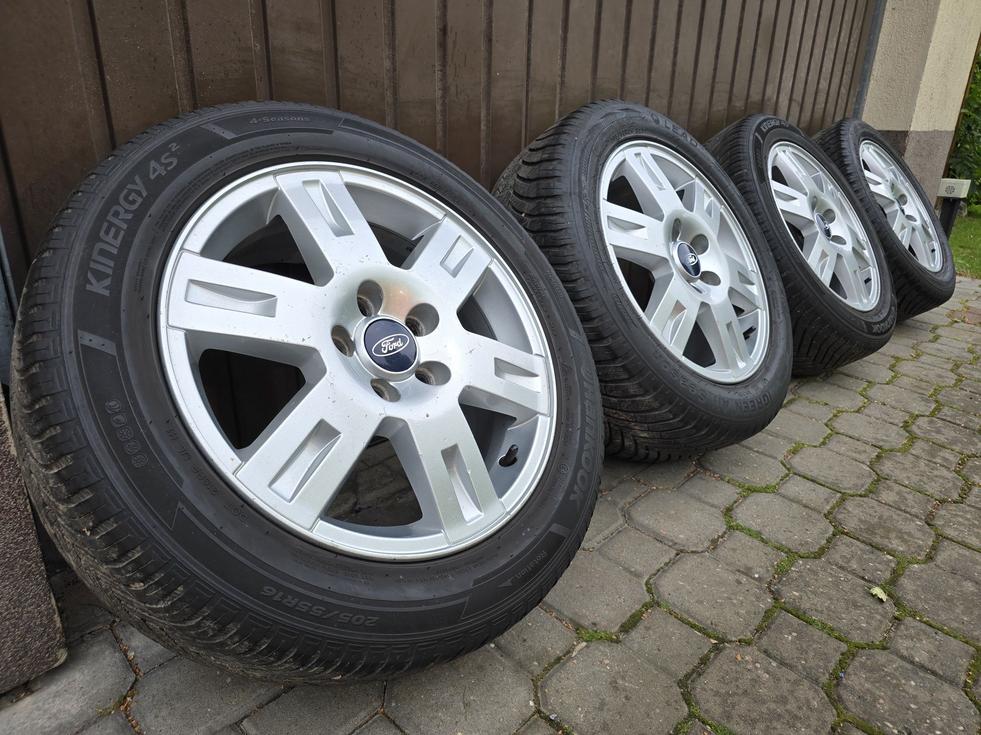 Felgi z oponami 205/55R16 Ford Mondeo 5x108 Focus C-Max S-max 16"