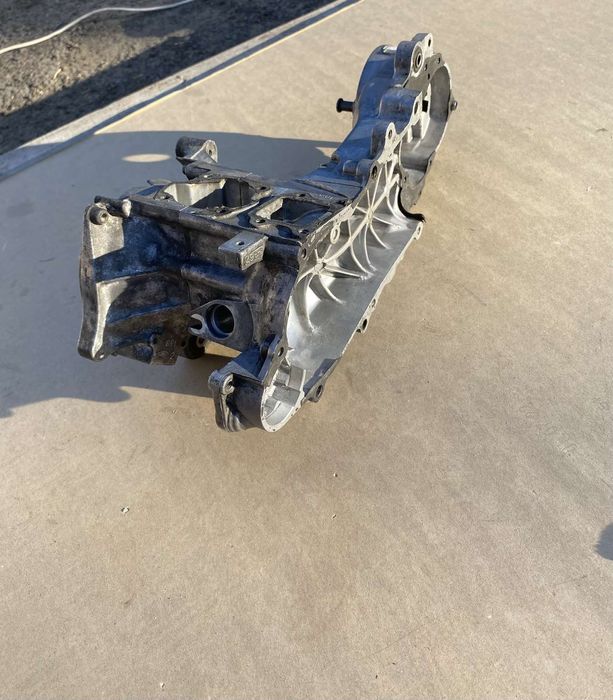 Картер в зборі хонда dj-1 диджей такт-09 контейнер