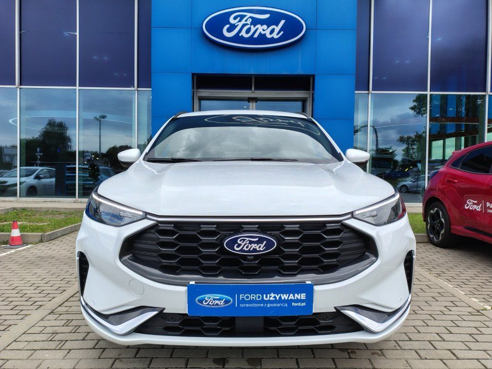 Ford Kuga St-Line X, 2024r. 2 komplety opon w cenie!