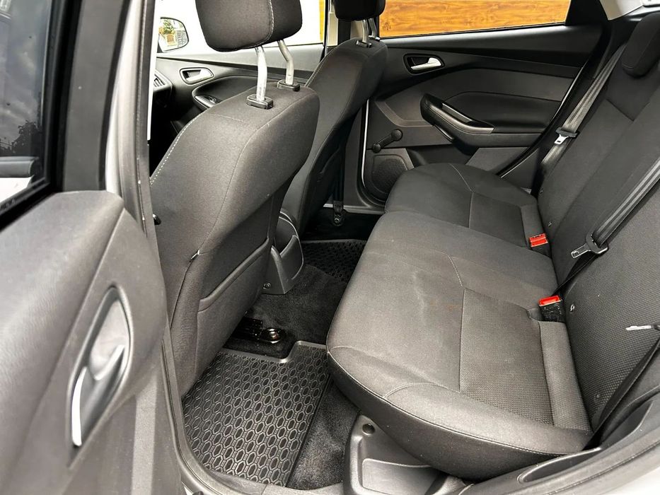 Ford Focus FORD, FOCUS 2014 , hatchback 5-DOOR (1J5) 1.5 TDCI 120KM