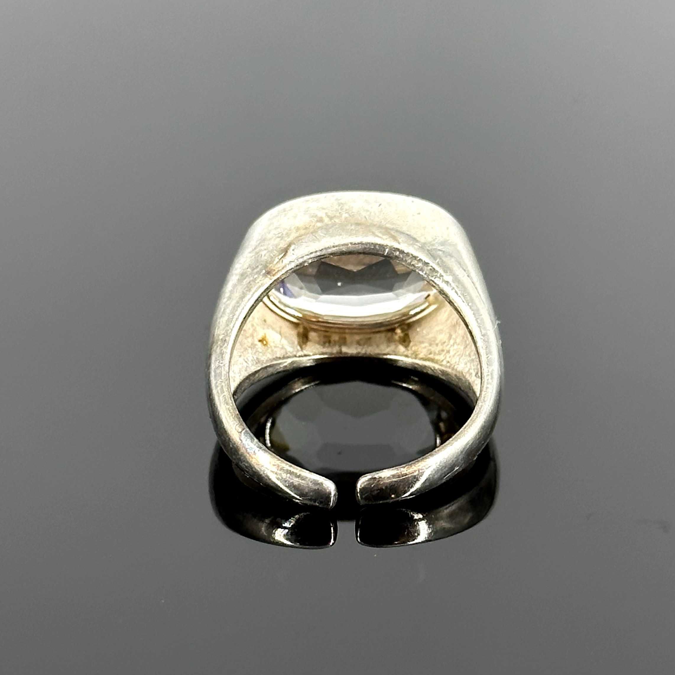 Srebro - Srebrny duży pierścionek z Cyrkonią - próba srebra 925