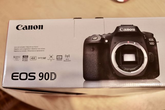 Canon EOS 90D body Официал + Canon 18-55mm IS STM