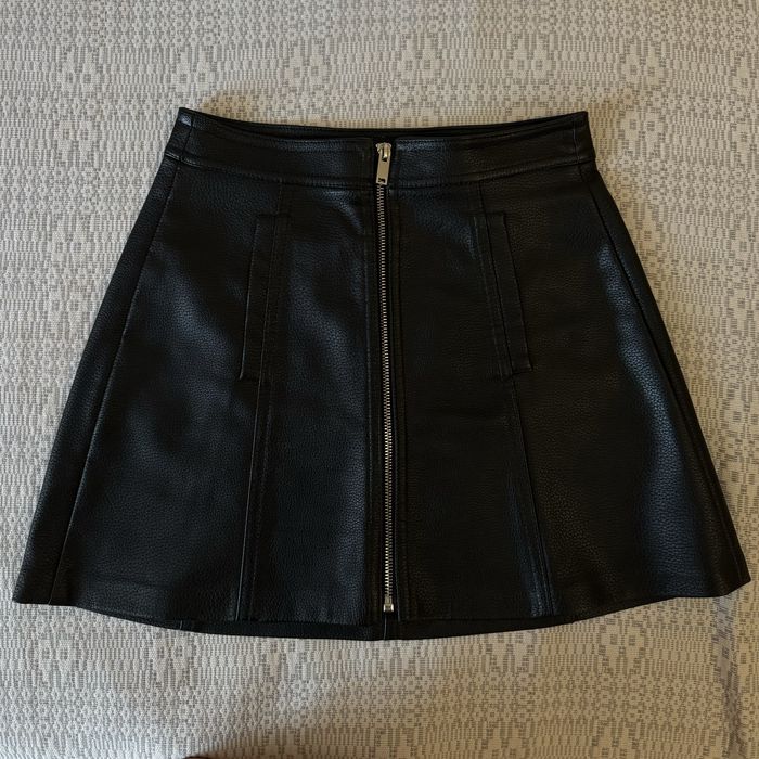 Спідниця шкіряна xs bershka юбка кожаная