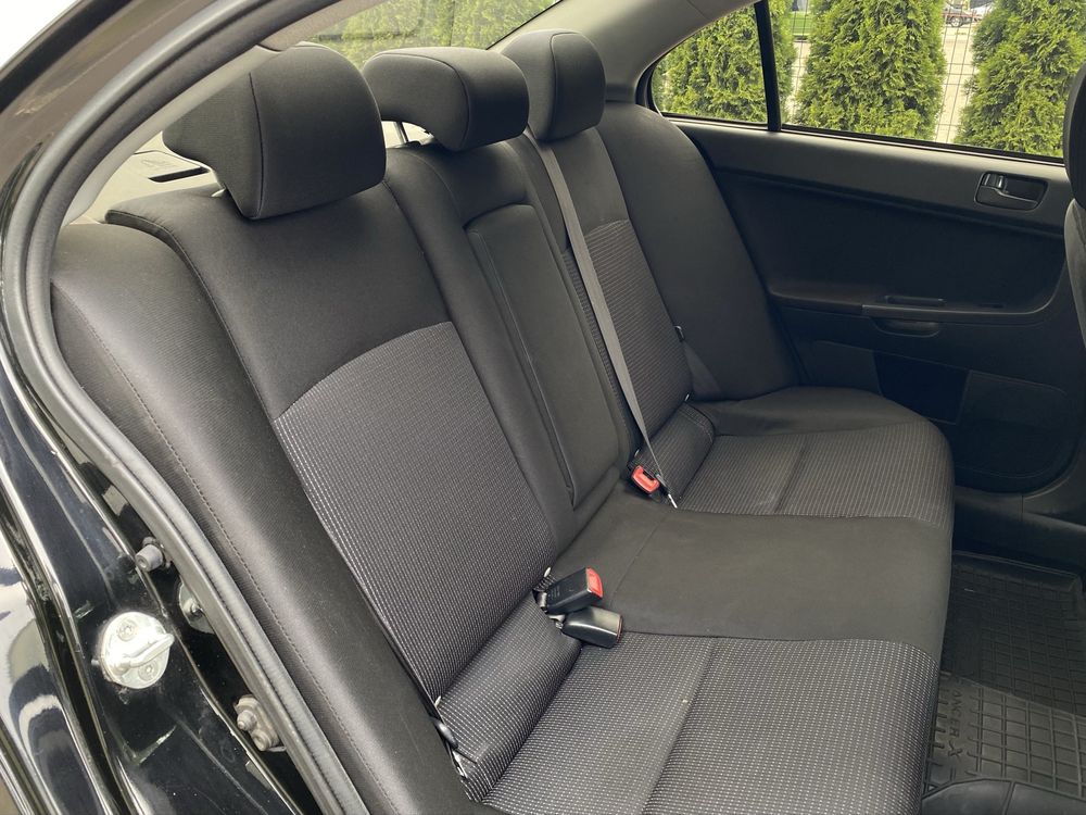 Mitsubishi Lancer X 2010