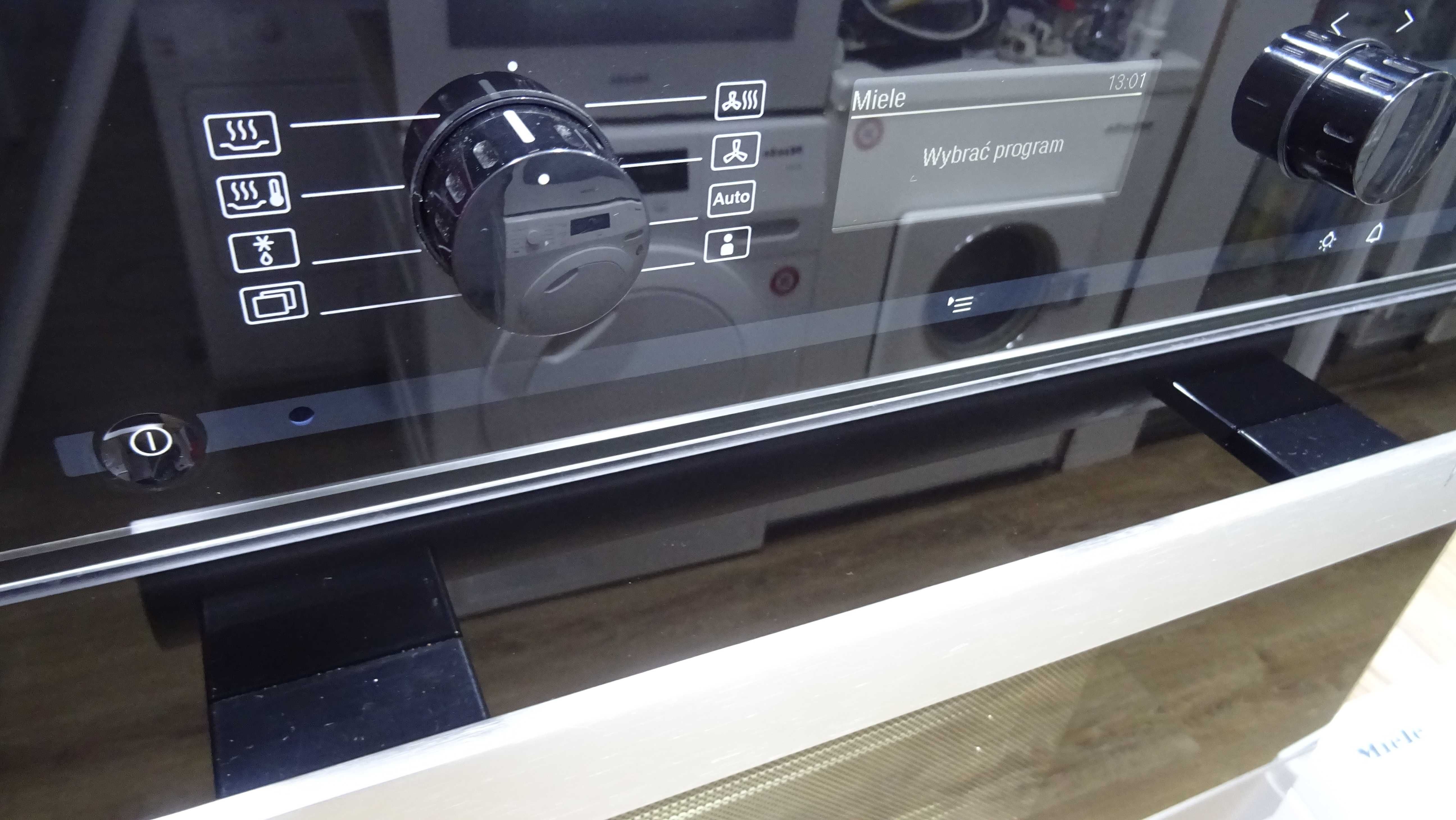 Piekarnik konwekcyjno - parowy Miele  DGC 6400 ED/CS, poj.32l