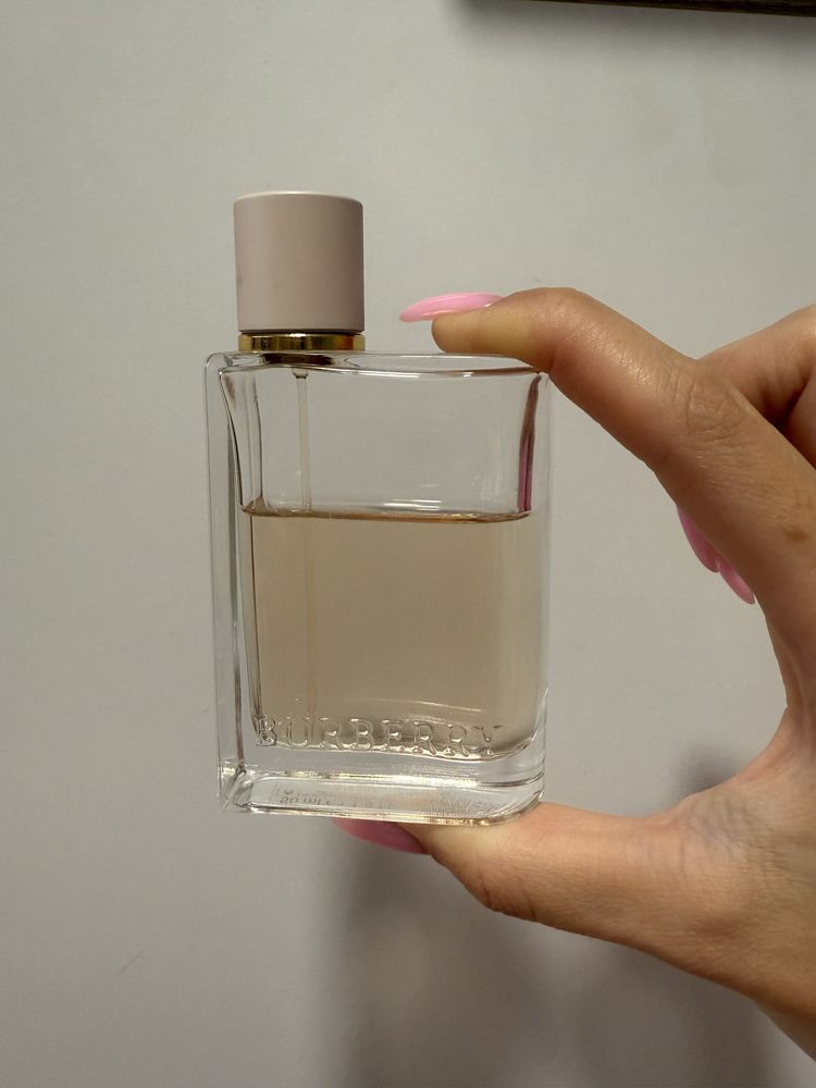 Burberry Her парфюм для неї
