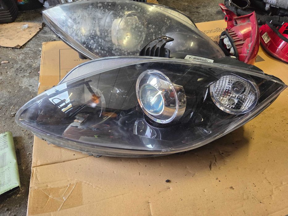 Lampa reflektor seat LEON FR alte bi xenon europa