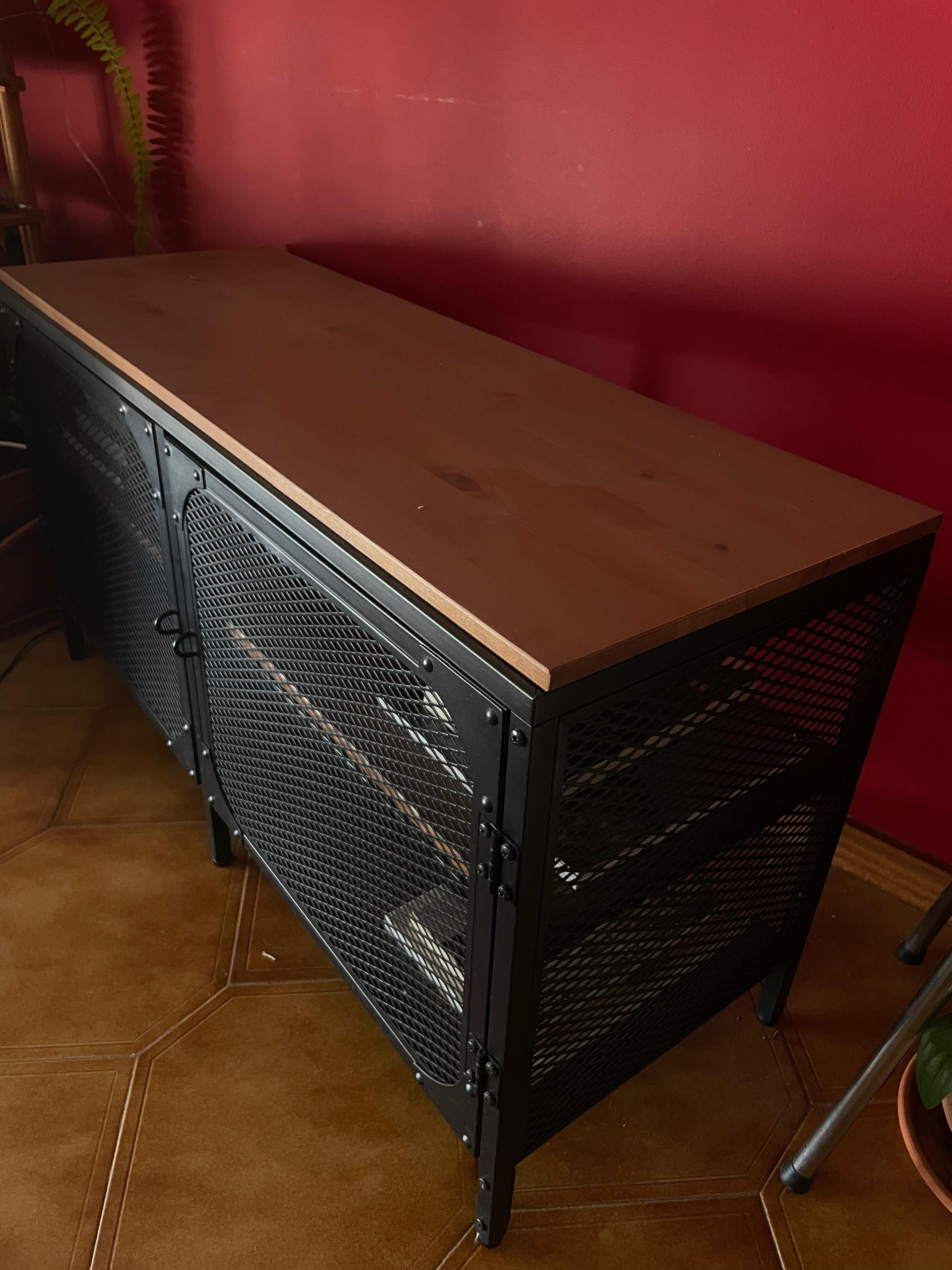 Móvel de TV  IKEA - perfeitas condições