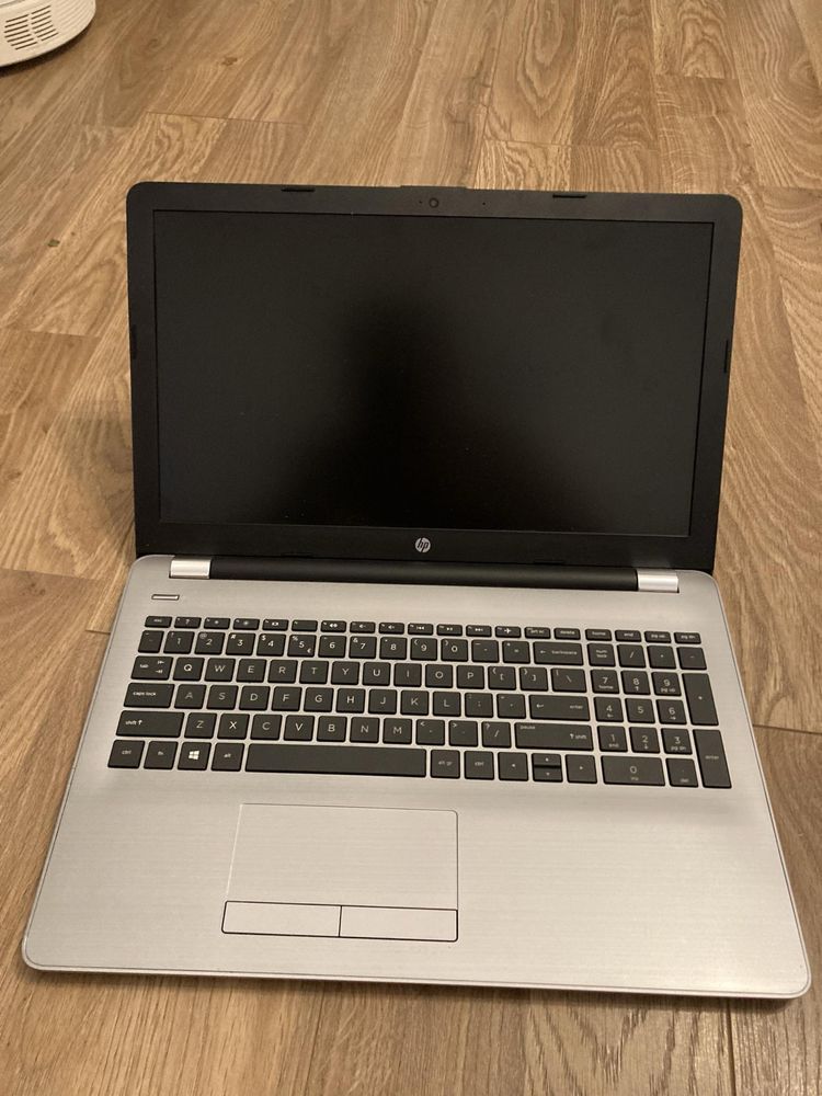 Laptop HP TPN-C125 15,6" Intel Celeron N 4 GB / 120 GB