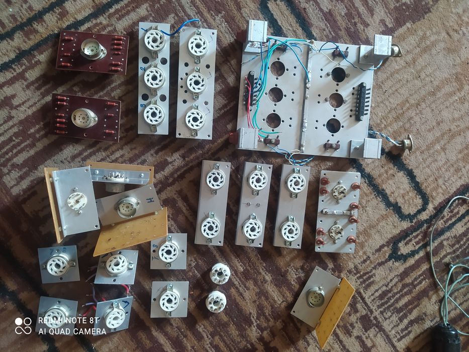 Разное для аудио: радиаторы большой площади, диоды и транзисторы ...