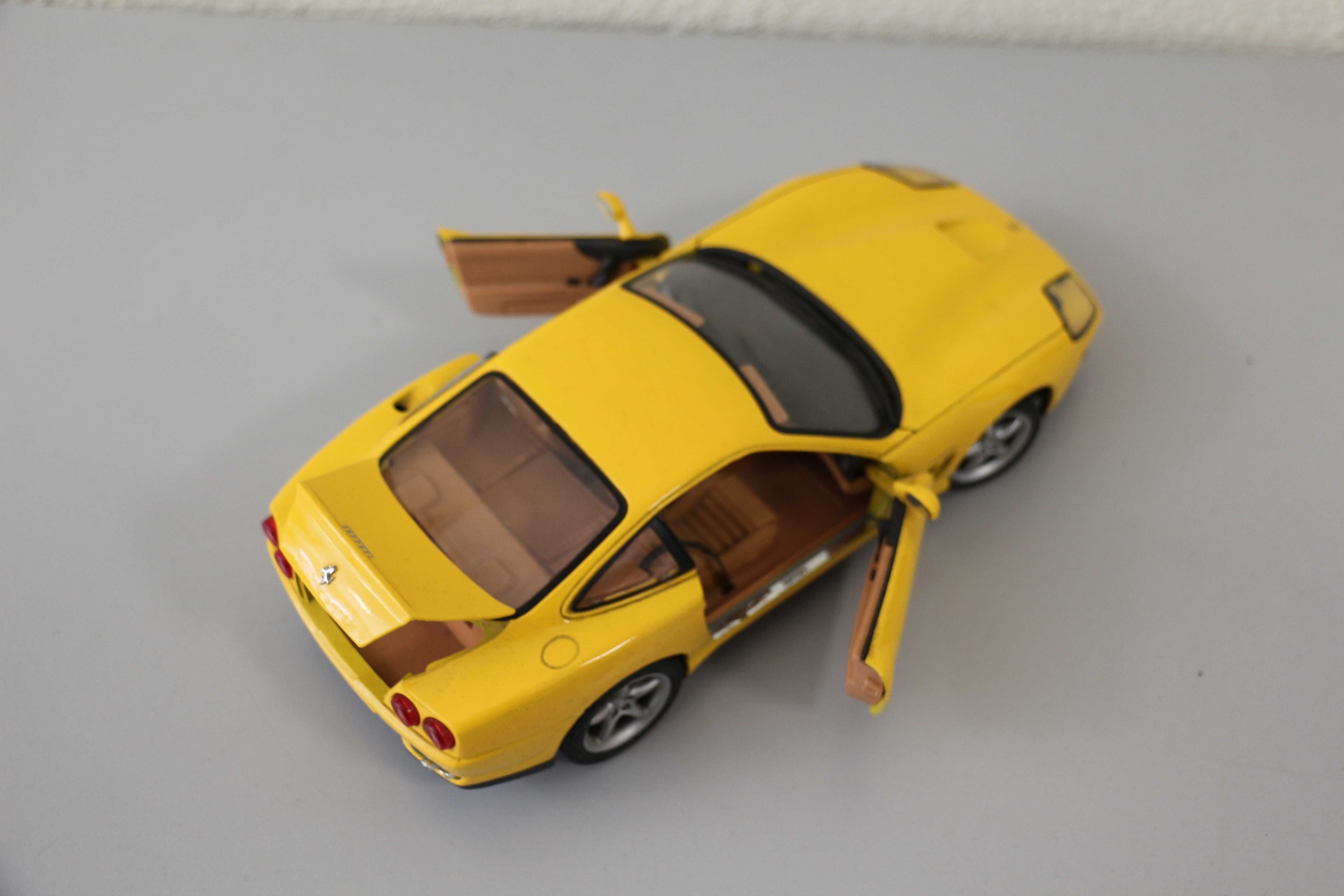 Ferrari 550 1/18 Maisto