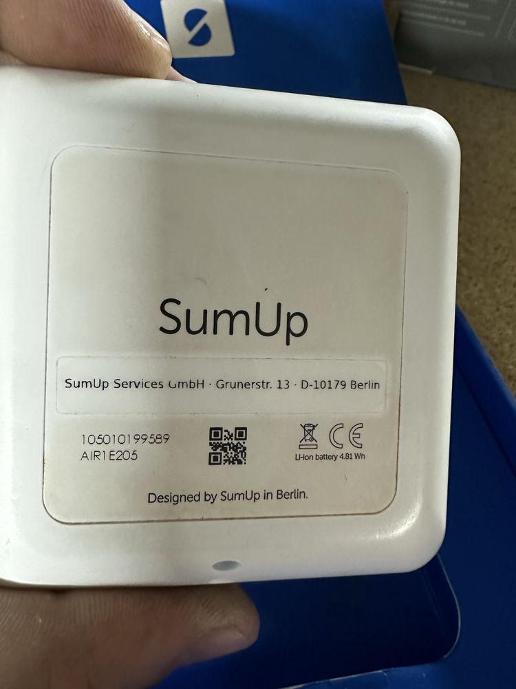 Термінал SumUp Air для безконтактних платежів