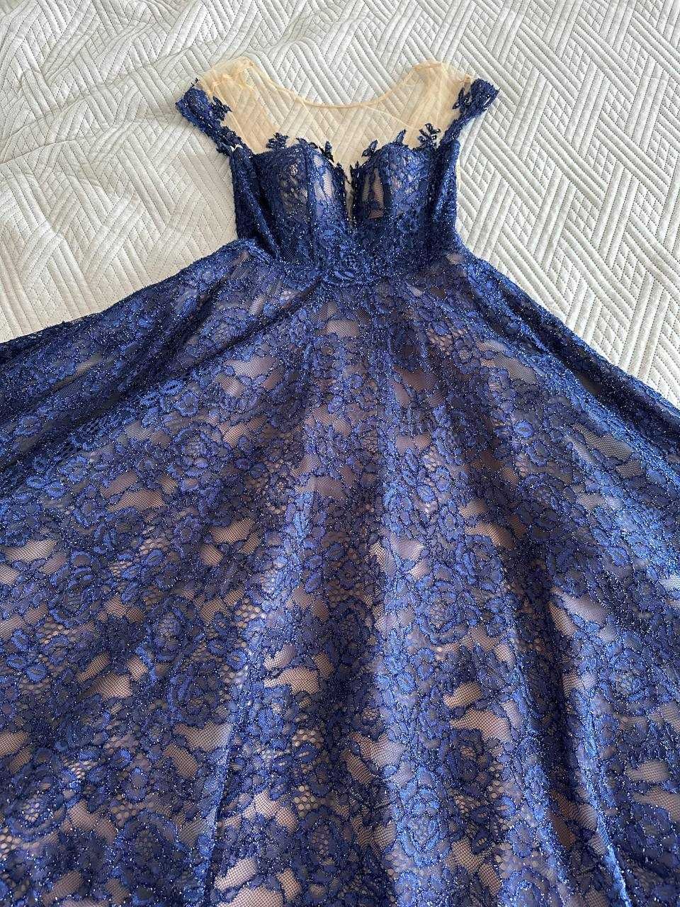Вечірня сукня  Tarik Ediz (колекція 2018-2019)