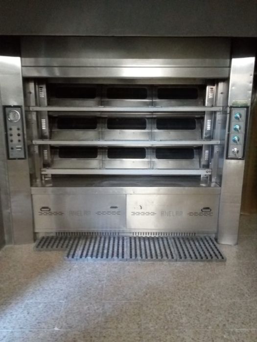 Aluga-se padaria na Quinta do Conde