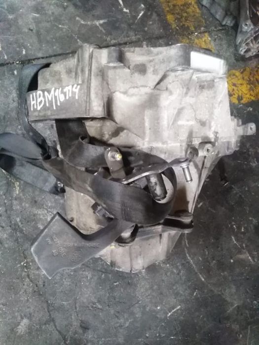 Caixa de 6 Velocidades Vw Golf/Jetta 1.6FSI 115cv Ref.: HBM/GVV