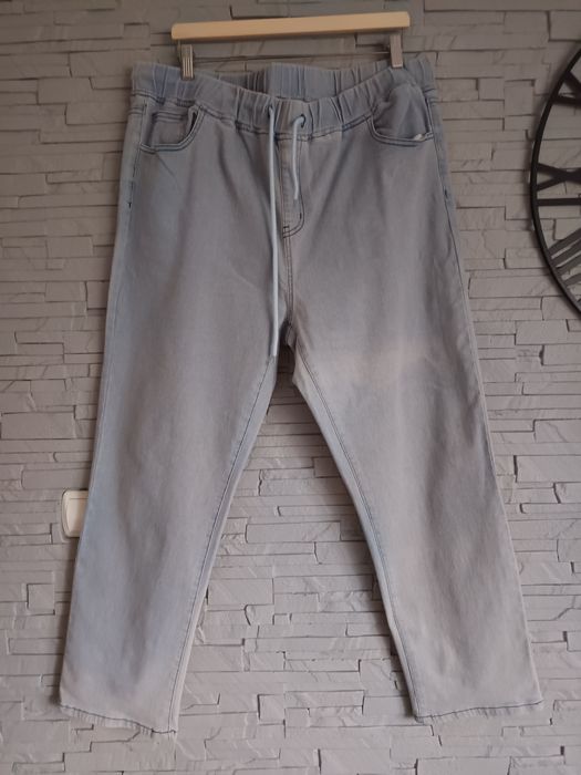 Spodnie jeansowe