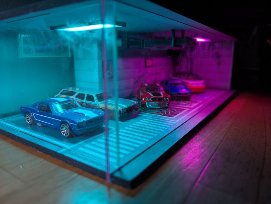 Діорами MoreArt Гараж для моделек 1:64