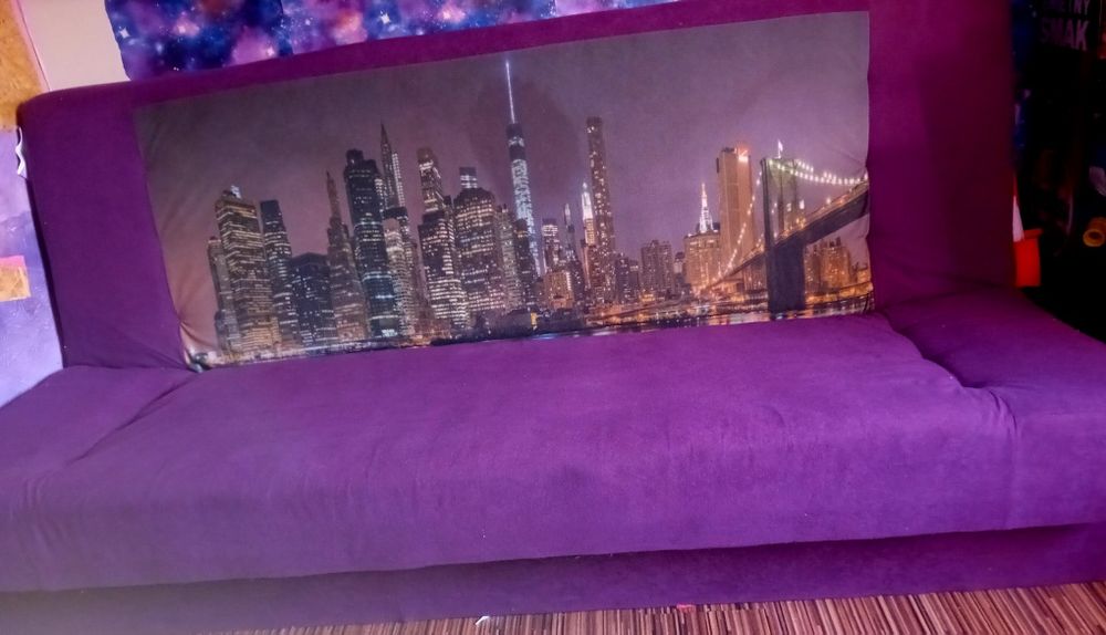 Tapczan rozkładany z schowkiem