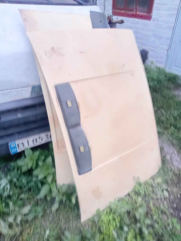 Продам запчастини.