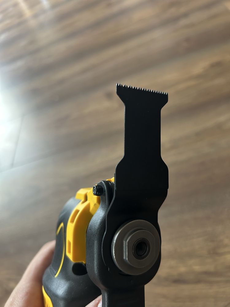 Narzędzie oscylacyjne DeWalt