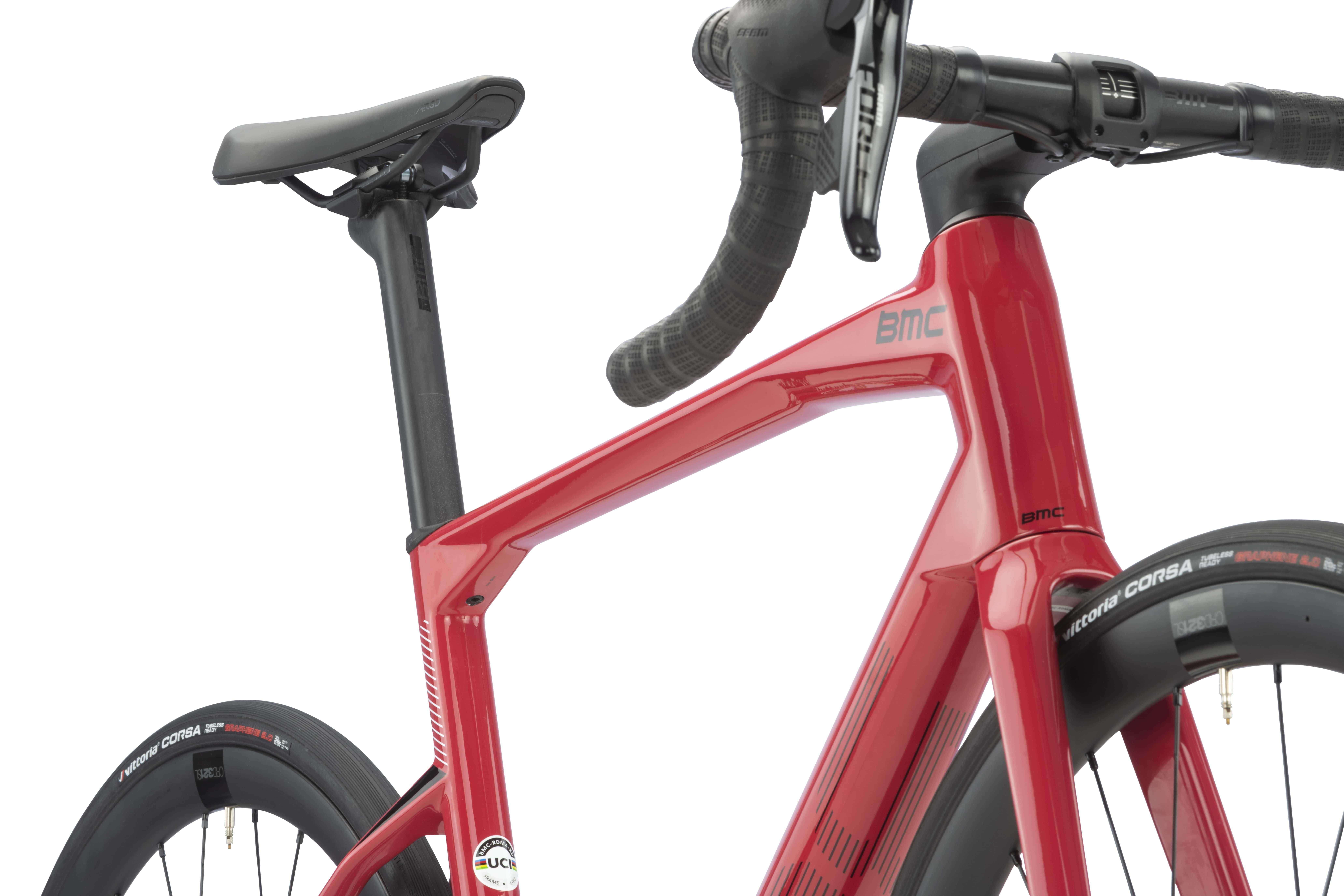 Nowy BMC Roadmachine 01 FOUR Force AXS