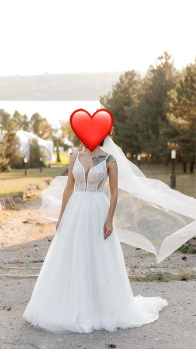 Продам Весільню сукню