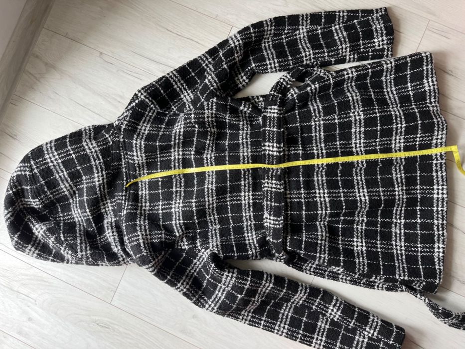 Płaszcz kurtka Amisu 38 nowa