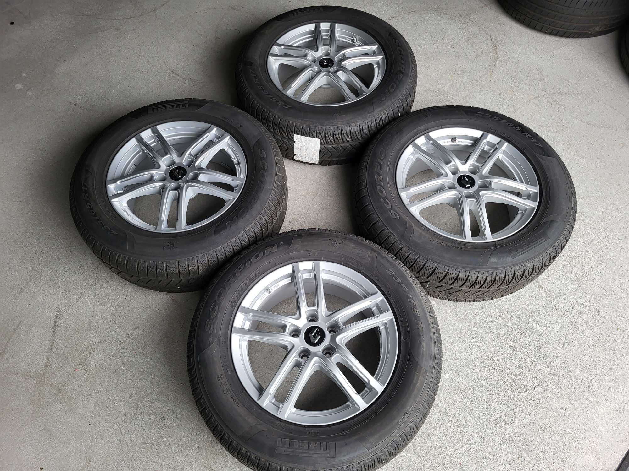 [K144] Koła zimowe 17 Cali 5x114,3 Pirelli 235/65/17 Renault Espace