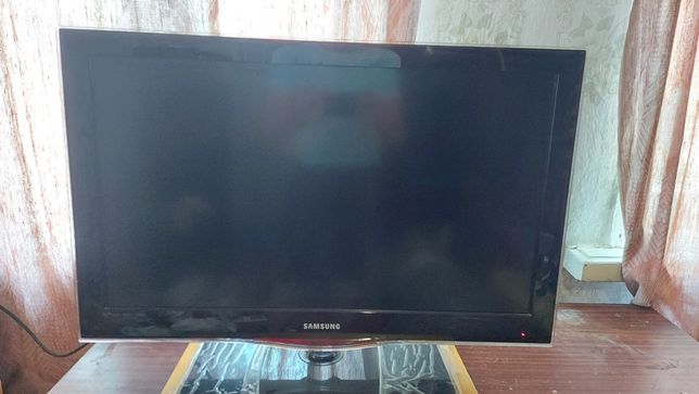 Телевизор Samsung 32'