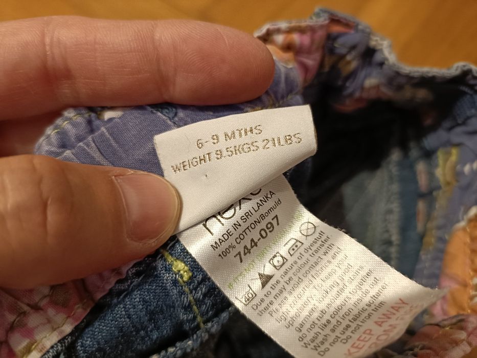 Spódniczka jeansowa z falbanami Next 74