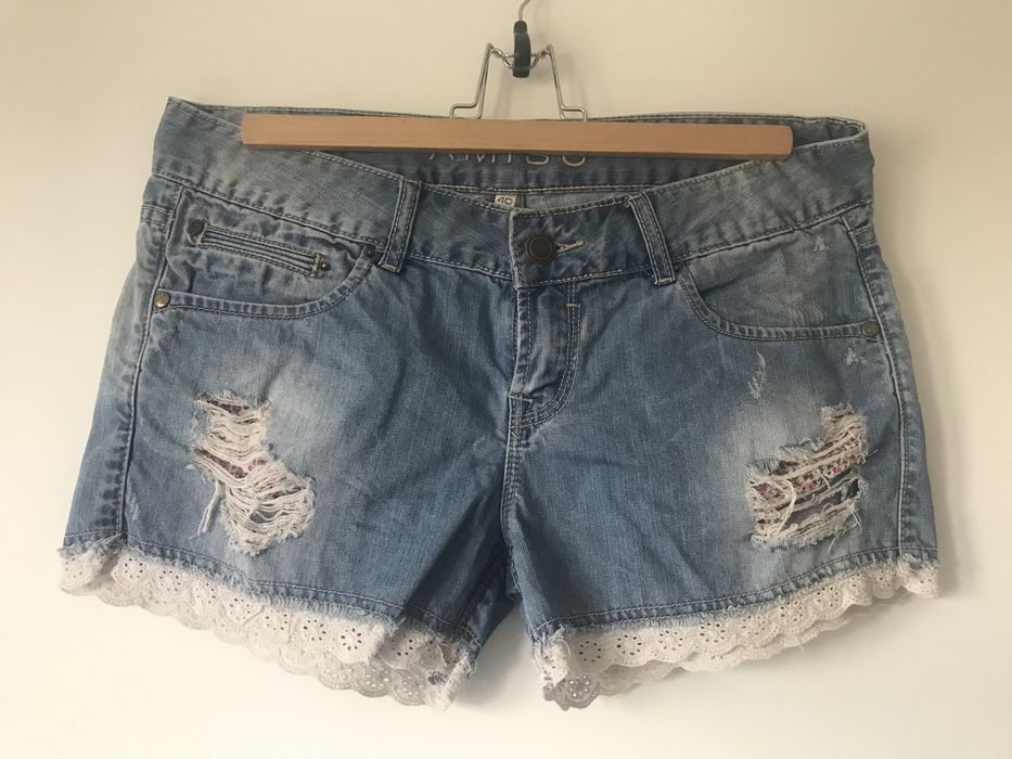 Jeansowe szorty krotkie spodenki jeans dżins 40